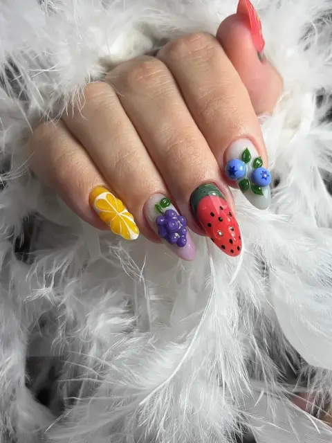 Meyve desenli nail art tırnak tasarımı